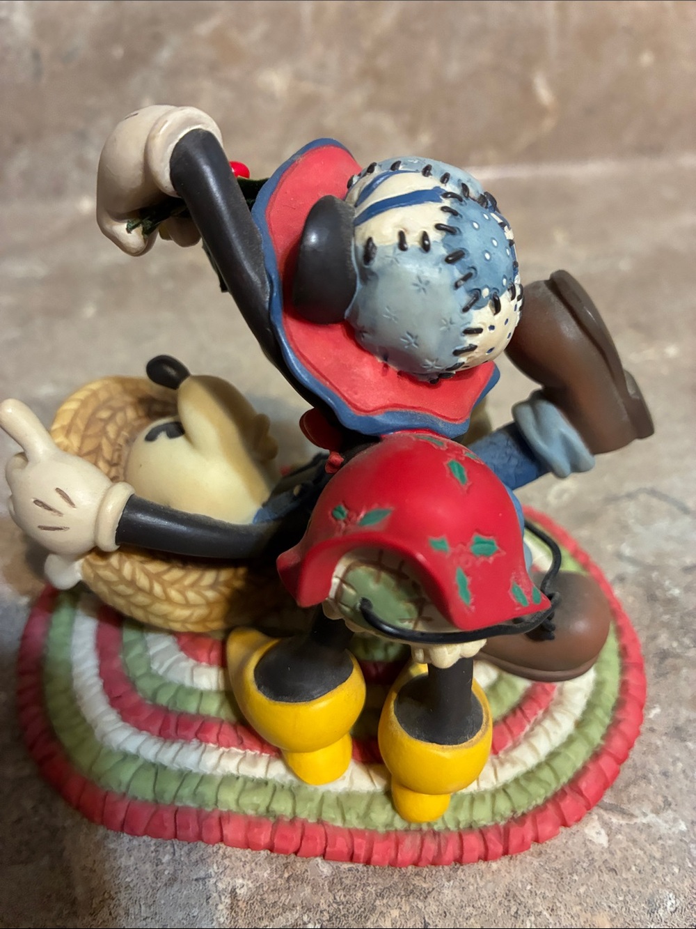 Disney Mickey & Minnie Holiday Figurine - Picture 4 of 8